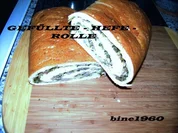 GEFÜLLTE  -  HEFE  -  ROLLE - Rezept
