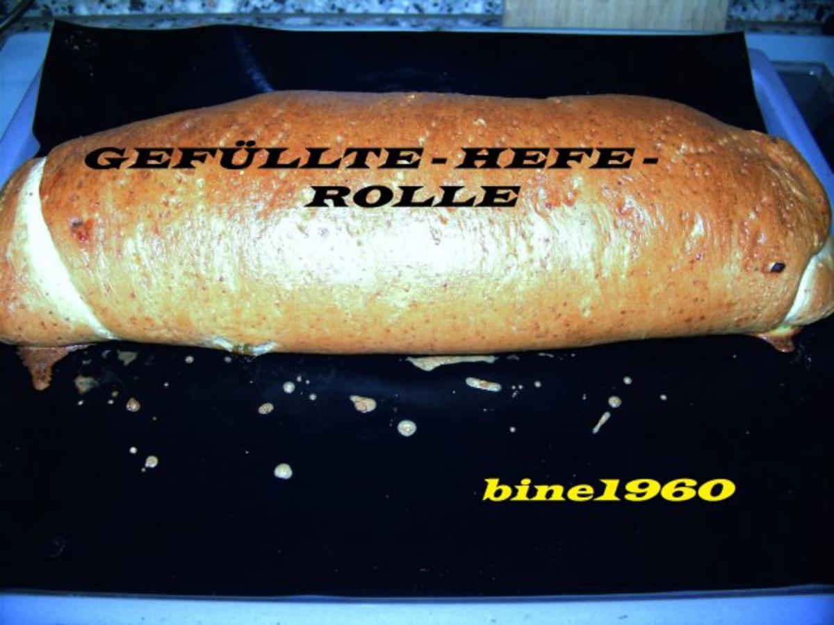 GEFÜLLTE  -  HEFE  -  ROLLE - Rezept - Bild Nr. 3