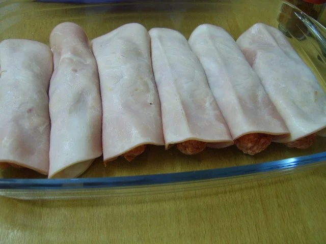 Rezept: Hack-Schinken-Röllchen Bild Nr. 2 Hack-Schinken-Röllchen - Rezept - Bild Nr. 2