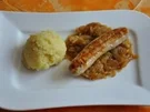 Salsiccia mit Kartoffel-Olivenöl-Stampf und Balsamicozwiebeln - Rezept