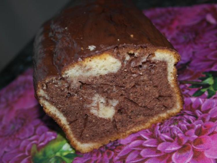 Marmorkuchen mit saurer Sahne - Rezept mit Bild - kochbar.de