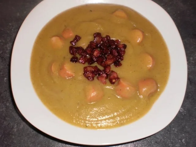 Rezept: Schnelle Kartoffelsuppe Schnelle Kartoffelsuppe - Rezept