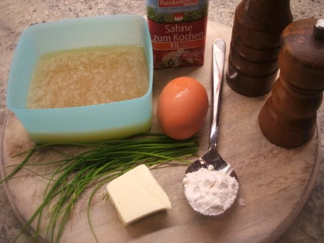 Rezept: Fisch: Lachs-Frischkäse-Törtchen mit fränkischem Spargelsalat Bild Nr. 13 Fisch: Lachs-Frischkäse-Törtchen mit fränkischem Spargelsalat - Rezept - Bild Nr. 13