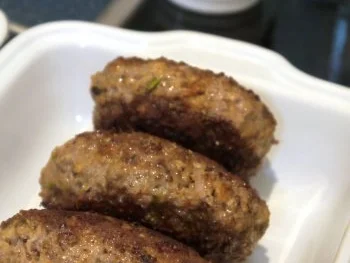 Rezept: Gyros-Bouletten in Ouzo-Rahm Bild Nr. 7 Gyros-Bouletten in Ouzo-Rahm - Rezept - Bild Nr. 7