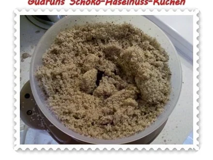 Rezept: Kuchen: Schoko-Haselnuss-Kuchen Bild Nr. 6 Kuchen: Schoko-Haselnuss-Kuchen - Rezept - Bild Nr. 6