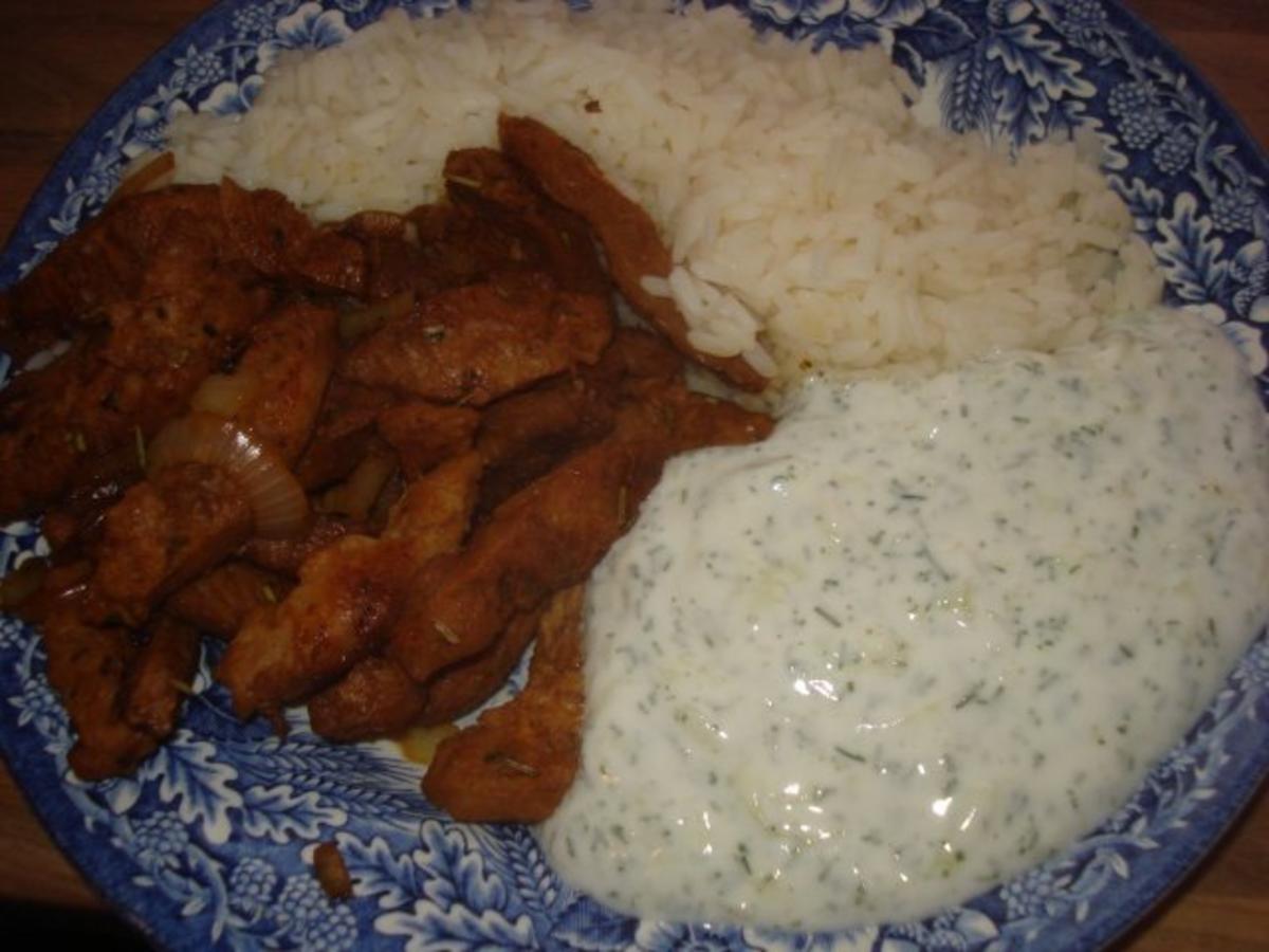 Gyros aus Sojaschnetzeln - Rezept mit Bild - kochbar.de