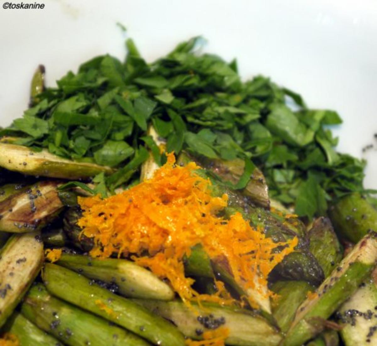 Warmer Grüner-Spargel-Salat mit Mohn und Orangendressing - Rezept - Bild Nr. 13