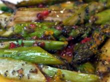 Warmer Grüner-Spargel-Salat mit Mohn und Orangendressing - Rezept