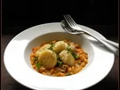 Kartoffel-Sellerie-Gnocchi mit Rhabarber-Chutney - Rezept
