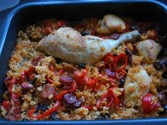 Rezept: Spanische Hähnchen-Reis-Pfanne Spanische Hähnchen-Reis-Pfanne - Rezept