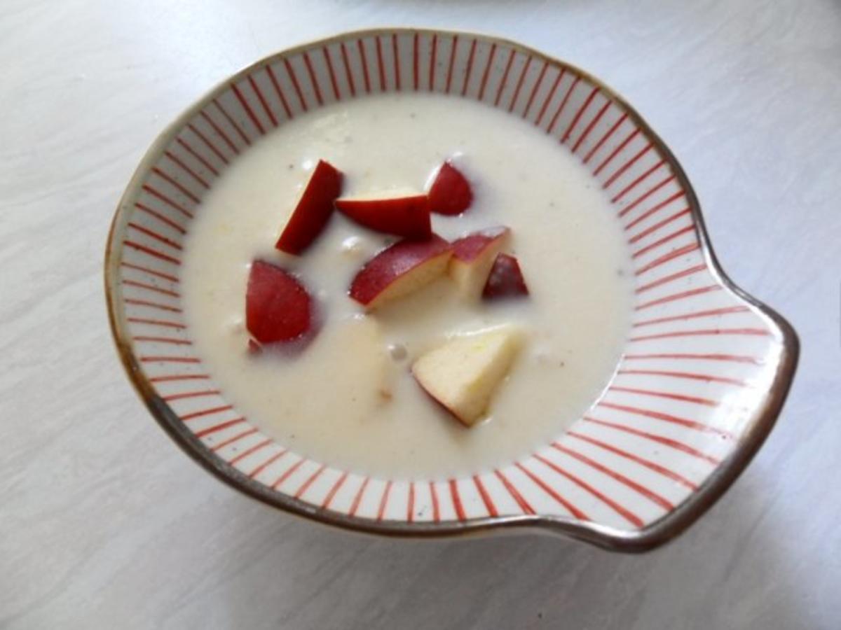 Apfel Meerrettich Süppchen - einfach - von sylvia57