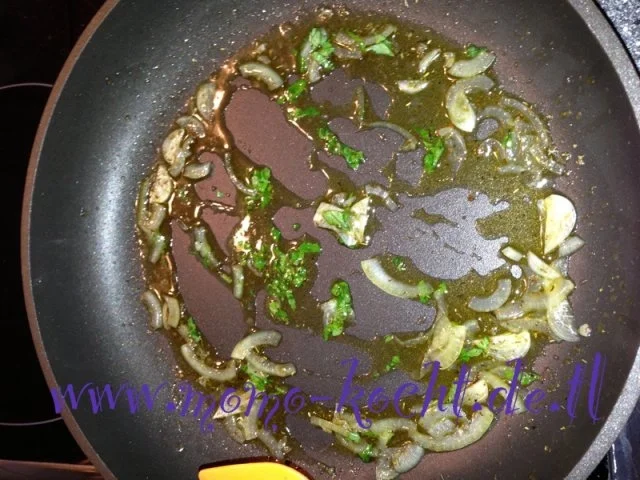 Spaghetti aglio olio e rucola - Rezept - Bild Nr. 2