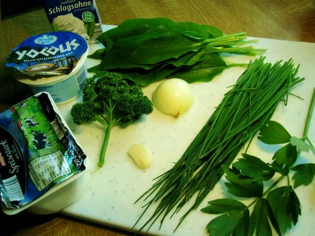 Kräuter-Soße zu Pellkartoffeln ... - Rezept - Bild Nr. 2