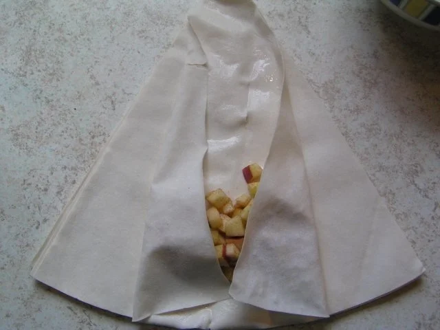 Rezept: Leckere, schnelle Apfeltaschen Bild Nr. 4 Leckere, schnelle Apfeltaschen - Rezept - Bild Nr. 4