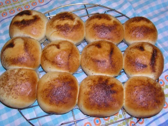 Rezept: Milchbrötchen Bild Nr. 7 Milchbrötchen - Rezept - Bild Nr. 7