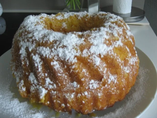 Rezept: Orangen-Gugelhupf Orangen-Gugelhupf - Rezept