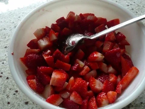 Erdbeer - Hexencreme - Dessert - Rezept - Bild Nr. 6