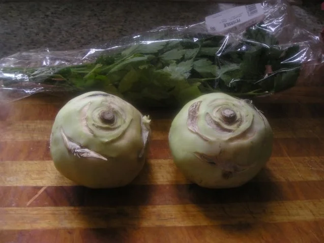 Rezept: Kohlrabi mit Rahmsauce (eingemachter Kohlrabi) Bild Nr. 2 Kohlrabi mit Rahmsauce (eingemachter Kohlrabi) - Rezept - Bild Nr. 2