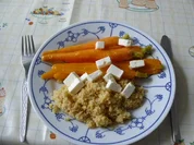 Gedünstete Möhren mit Couscous - Rezept