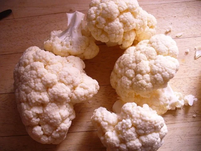 Rezept: Schnitzel, Blumenkohl und Pommes frites Bild Nr. 3 Schnitzel, Blumenkohl und Pommes frites - Rezept - Bild Nr. 3