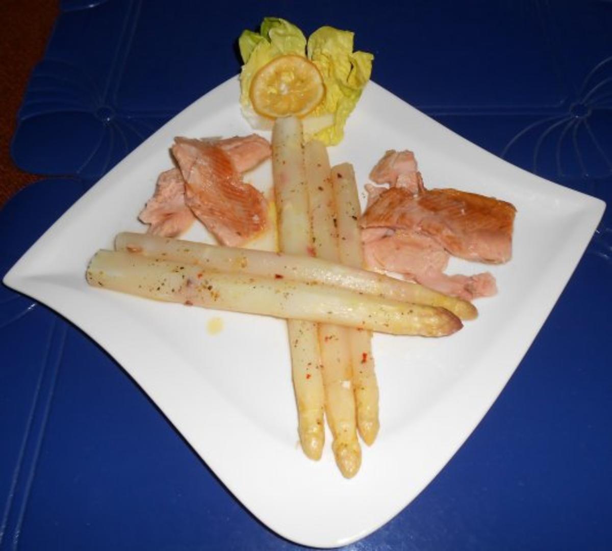 Spargel aus dem Ofen mit geräucherter Lachsforelle - Rezept - Bild Nr. 10