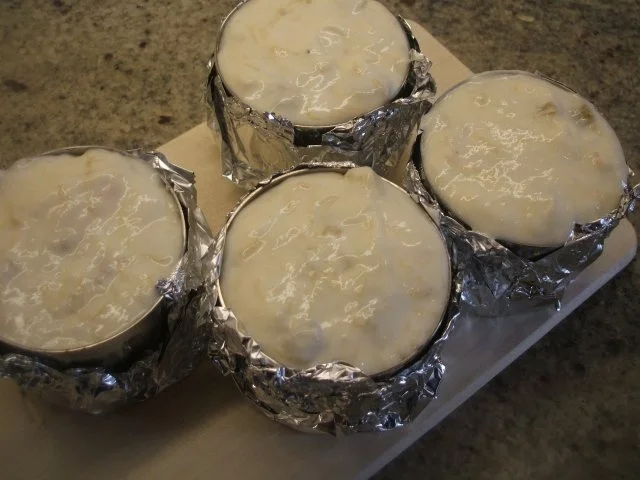 Rezept: Dessert: Rhabarber-Quark-Dessert mit marinierten Erdbeeren und Schokobiskuits Bild Nr. 7 Dessert: Rhabarber-Quark-Dessert mit marinierten Erdbeeren und Schokobiskuits - Rezept - Bild Nr. 7