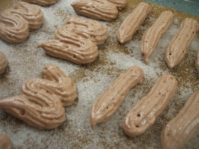 Rezept: Dessert: Rhabarber-Quark-Dessert mit marinierten Erdbeeren und Schokobiskuits Bild Nr. 11 Dessert: Rhabarber-Quark-Dessert mit marinierten Erdbeeren und Schokobiskuits - Rezept - Bild Nr. 11