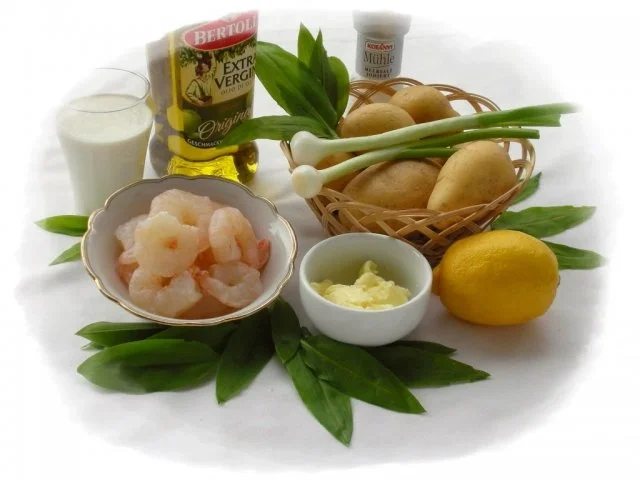 Rezept: Bärlauchsuppe mit Garnelen Bild Nr. 4 Bärlauchsuppe mit Garnelen - Rezept - Bild Nr. 4