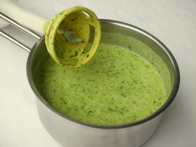 Rezept: Bärlauchsuppe mit Garnelen Bild Nr. 9 Bärlauchsuppe mit Garnelen - Rezept - Bild Nr. 9