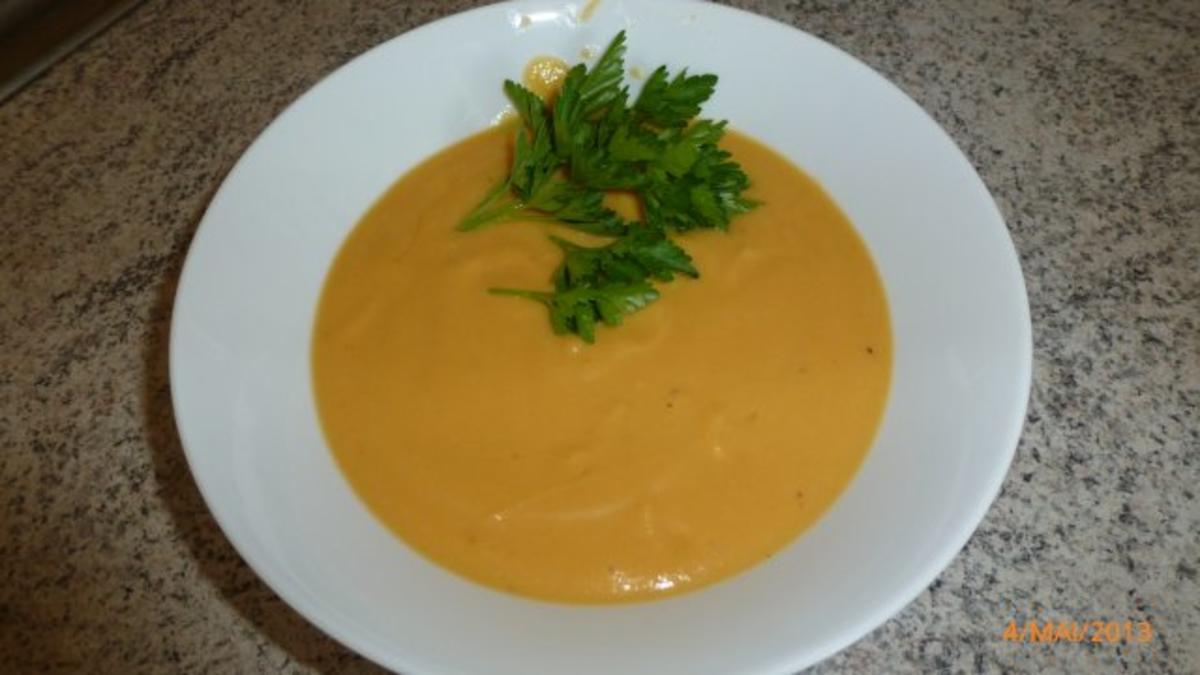 Kokos-Möhrensuppe - Rezept mit Bild - kochbar.de
