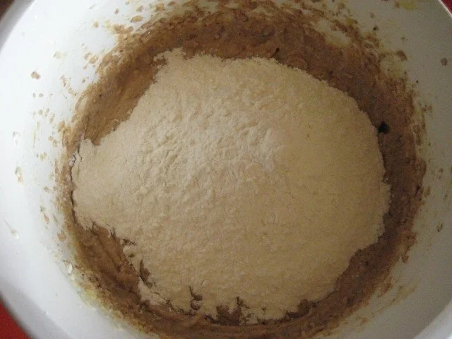 Schoko - Haselnuss - Quark - Gugelhupf - Rezept - Bild Nr. 8