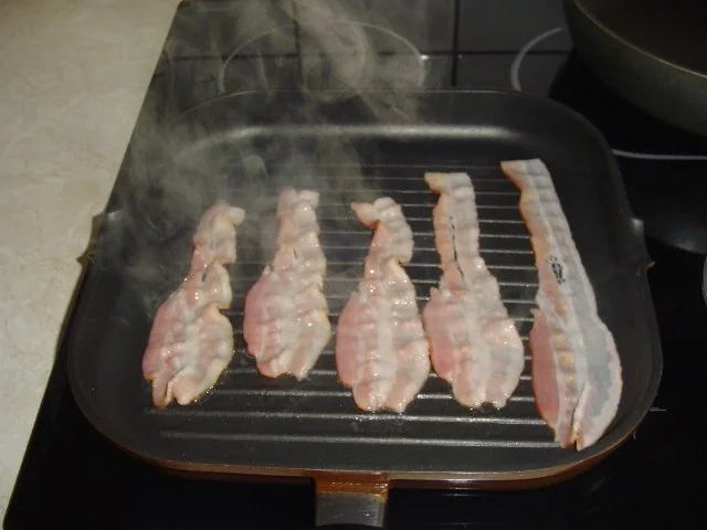 Rezept: Schnitzel mit Spiegelei Bild Nr. 3 Schnitzel mit Spiegelei - Rezept - Bild Nr. 3