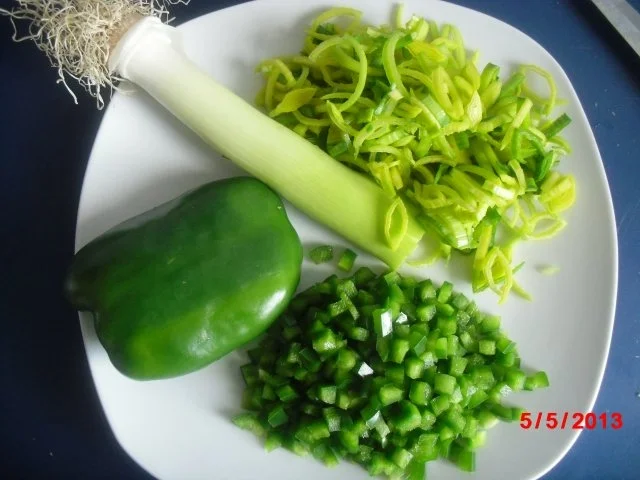 Muffin mit Speckwürfeln und Lauchröllchen - Rezept - Bild Nr. 4