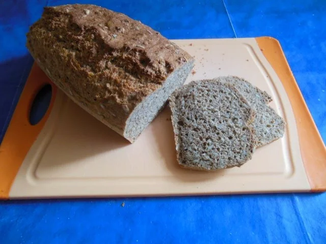 Brot: Brot saftig-knusprig und super schnell - Rezept