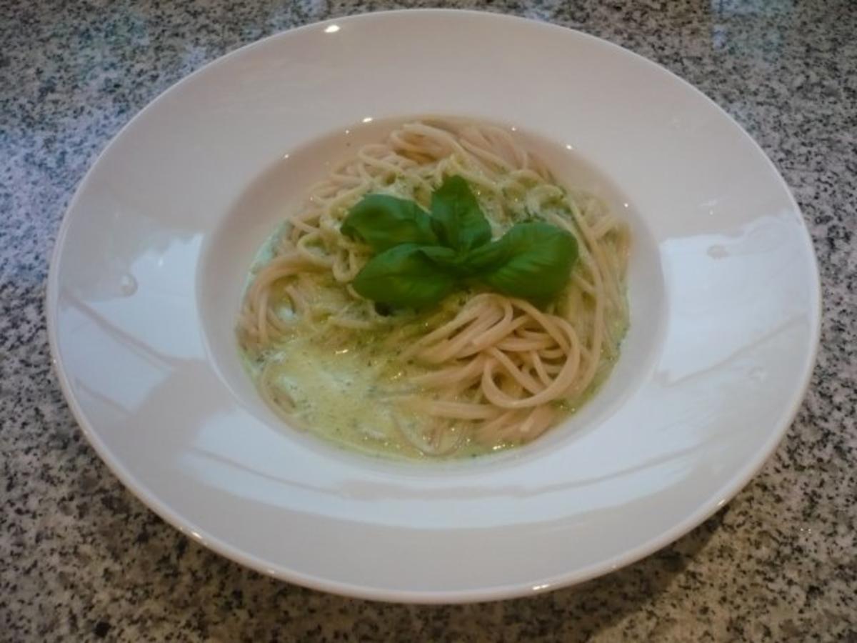 Dinkelspaghetti mit Kräuterrahmschaum - Rezept Durch cooky5863