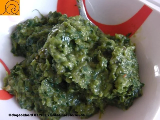 Rezept: Grillen: D`Greane - grüne Kräutersauce Bild Nr. 5 Grillen: D`Greane - grüne Kräutersauce - Rezept - Bild Nr. 5