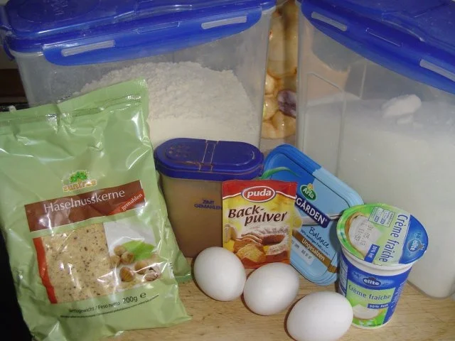 Rezept: Nusskuchen Bild Nr. 3 Nusskuchen - Rezept - Bild Nr. 3