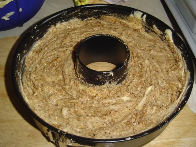 Rezept: Nusskuchen Bild Nr. 9 Nusskuchen - Rezept - Bild Nr. 9