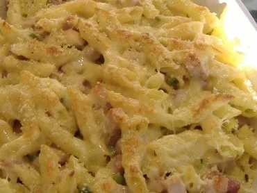 Gebackene Pasta mit Erbsen und Schinken - Rezept - Bild Nr. 4