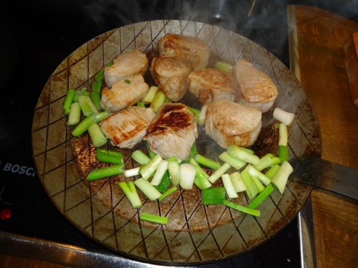 Filet vom Schwein mit Champignon-Bratkartoffeln - Rezept - Bild Nr. 4