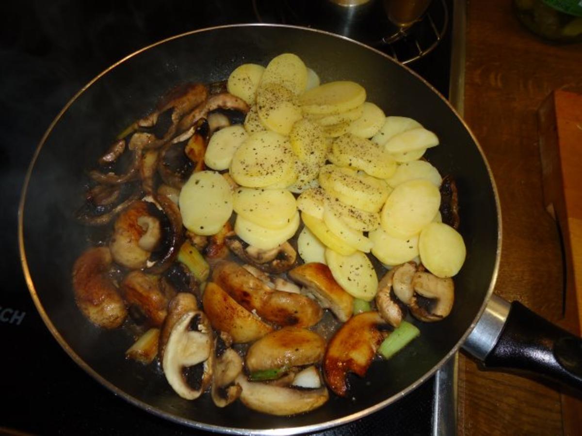 Filet vom Schwein mit Champignon-Bratkartoffeln - Rezept - Bild Nr. 6