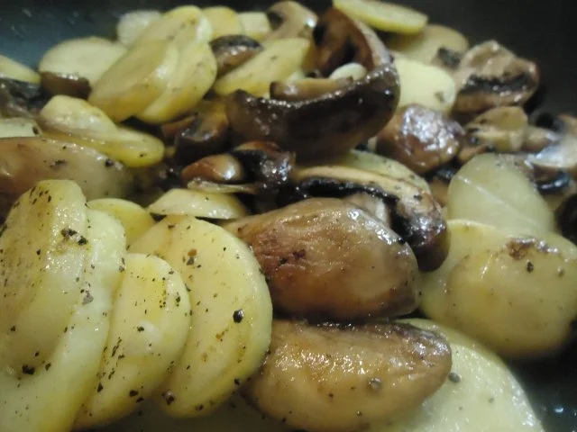 Filet vom Schwein mit Champignon-Bratkartoffeln - Rezept - Bild Nr. 8