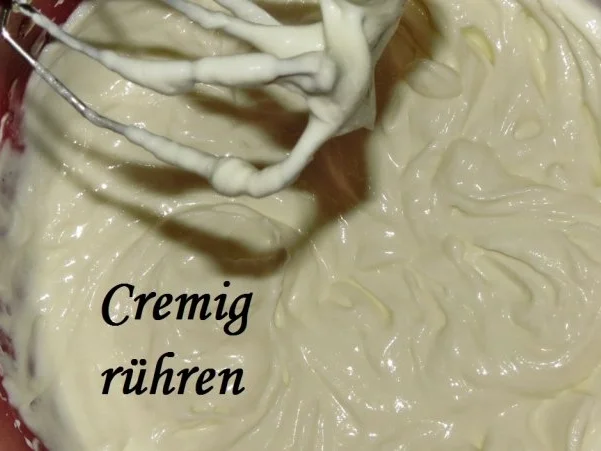 Rezept: Sisserl's ~ *Zitronenquarkspeise* Bild Nr. 4 Sisserl's ~ *Zitronenquarkspeise* - Rezept - Bild Nr. 4