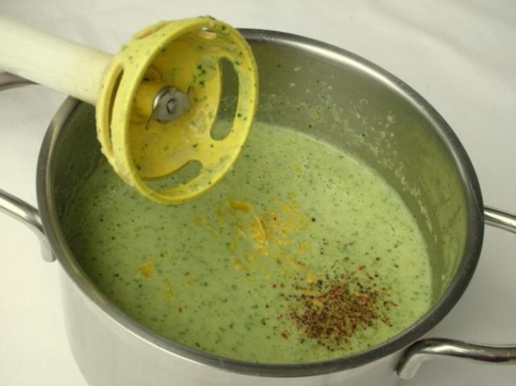 Radieschensuppe mit Gänseblümchen ~ ~ - einfach - von Noriana