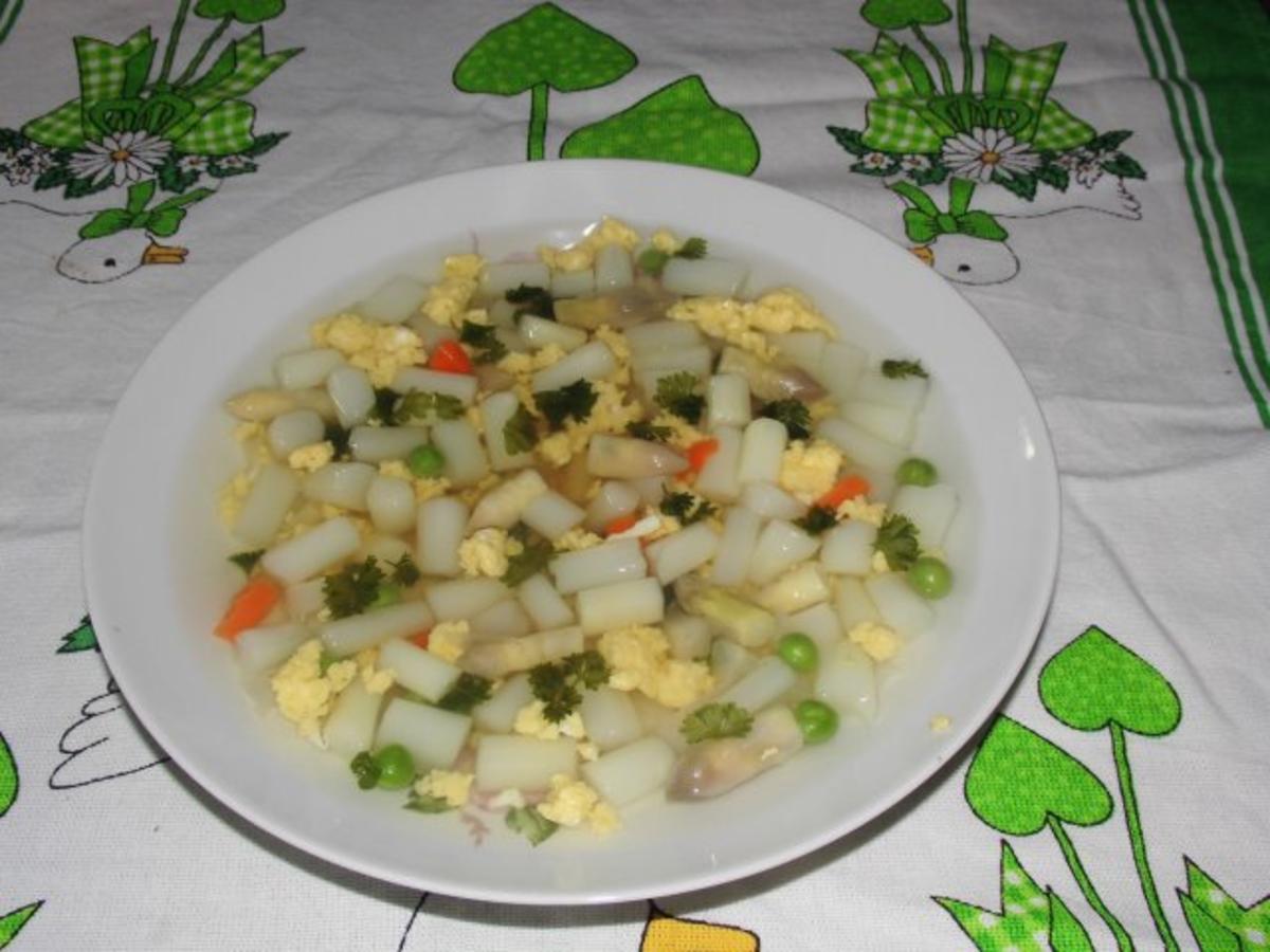 Spargelsuppe mit Spargel frisch und Leipziger Allerlei - Rezept mit ...