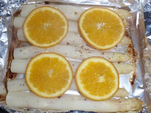 Rezept: fruchtiger Spargelsalat Bild Nr. 6 fruchtiger Spargelsalat - Rezept - Bild Nr. 6