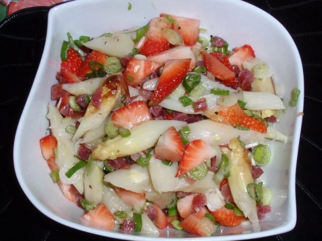 Rezept: fruchtiger Spargelsalat Bild Nr. 13 fruchtiger Spargelsalat - Rezept - Bild Nr. 13