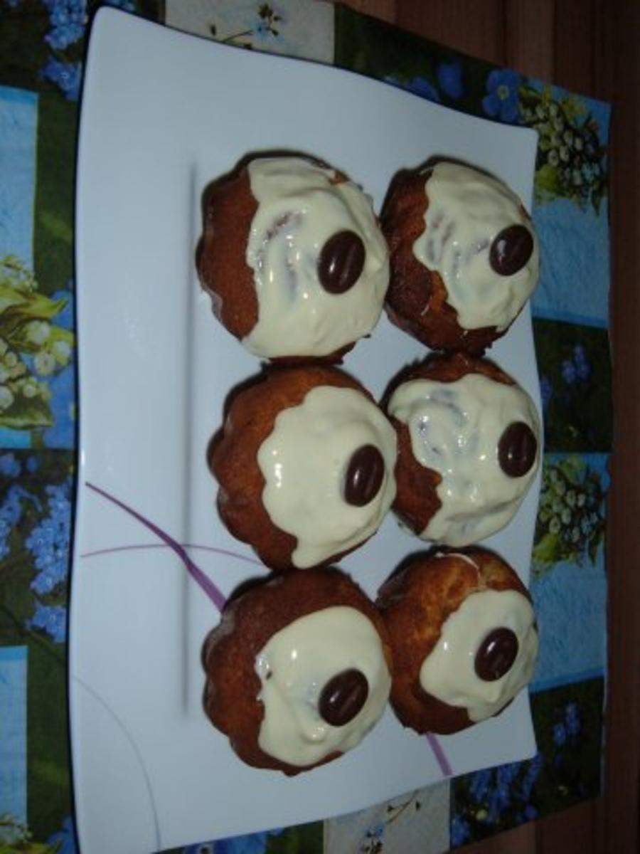 Kuchen :  Muffins mit Moccabohnen, Marzipan und Amaretto - Rezept - Bild Nr. 7