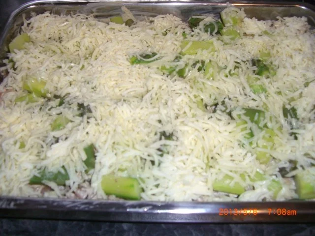 Nudelauflauf (Resterlessen) - Rezept