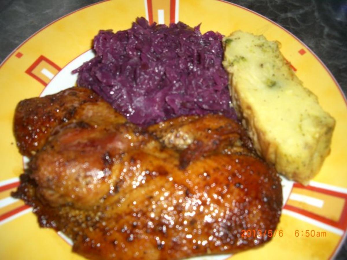 Entenbrust mit Rotkraut und Broccolikartoffelrolle
